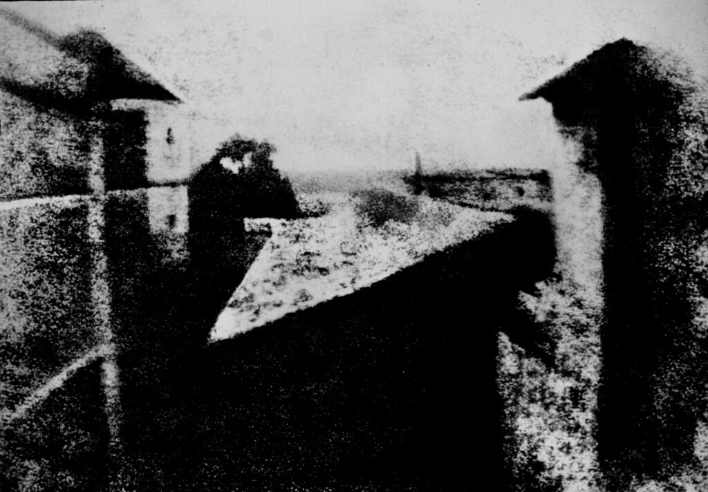 Joseph Nicéphore Nièpce, Point de vue du Gras, 1826 – 1827
